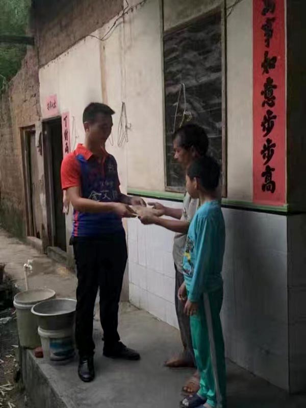 健康运动，致力善举，兴宁宅男视频在线观看陶足球队好样的！