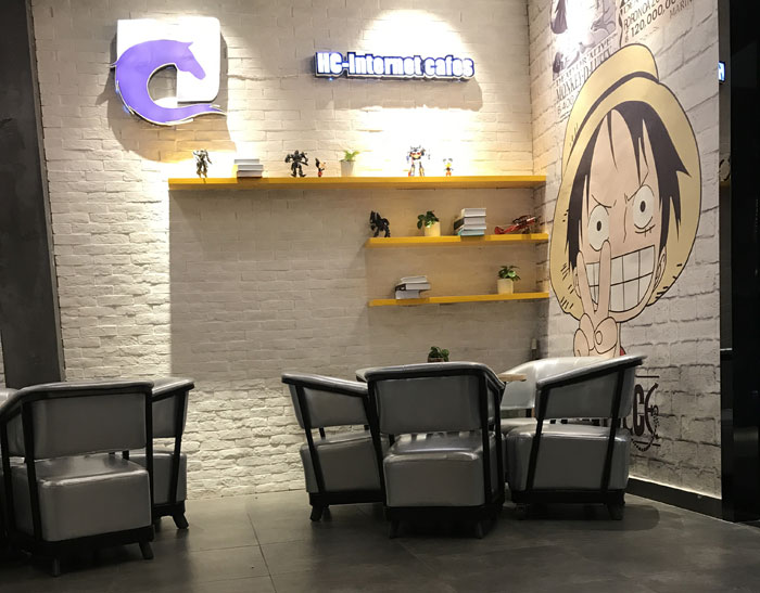 宅男视频在线观看陶现代仿古砖案例:别说了，一起去这个1000方的网咖开黑！