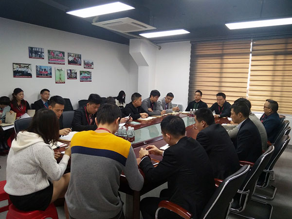 幸福是奋斗出来的！——宅男视频在线观看陶团队12月总结会